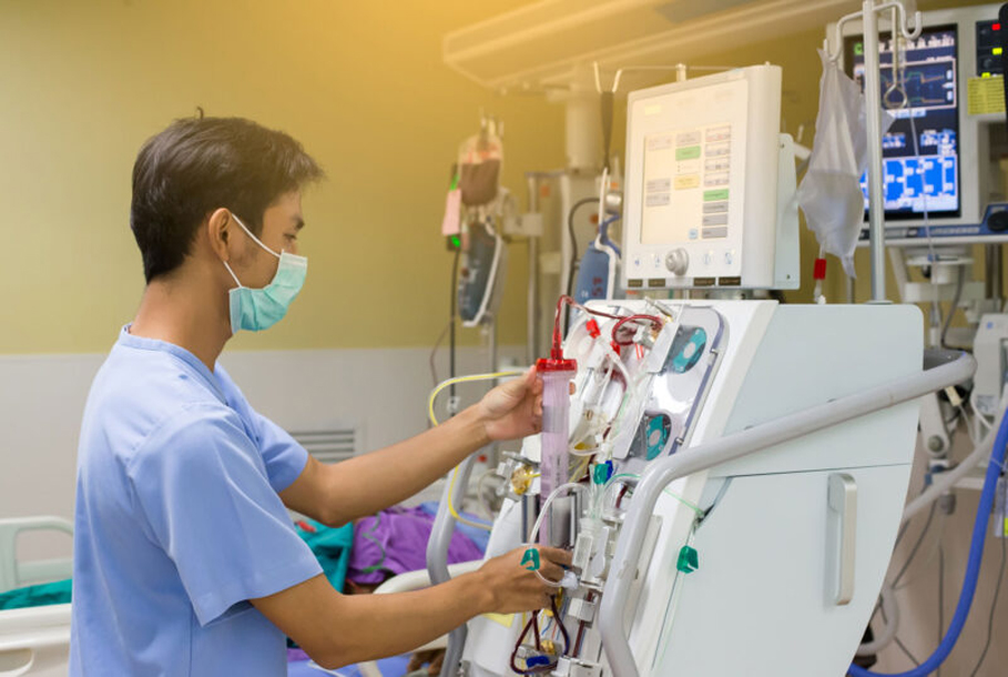 Dylasis technician